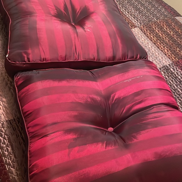 King Burgundy & Bronze Quilt Bedding Set - Picture 5 of 8